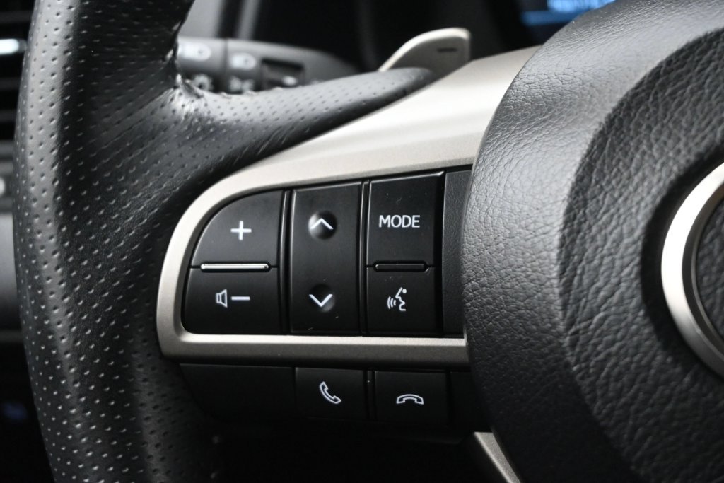 Used 2022 Lexus RX 350 F Sport w/ Accessory Package AWD/4WD image 8