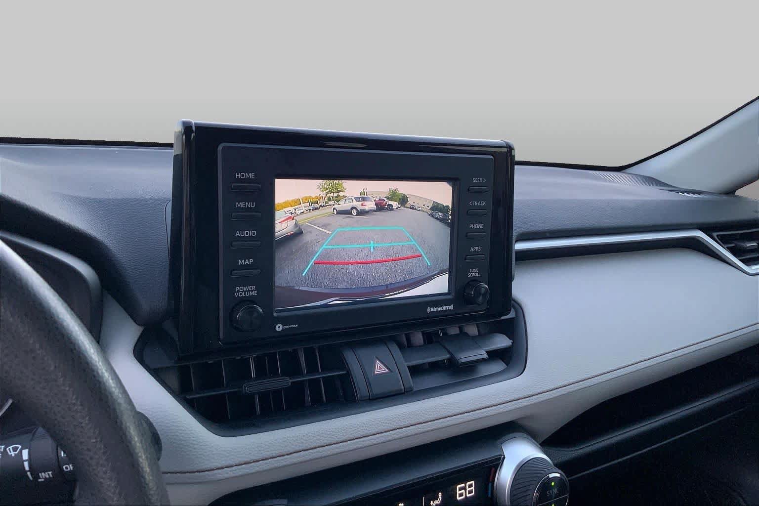 Used 2021 Toyota RAV4 XLE FWD image 26