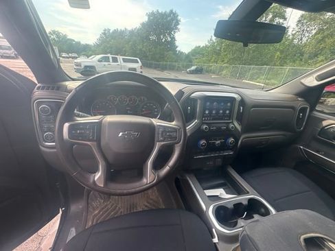 Used 2022 Chevrolet Silverado 1500 LT Trail Boss w/ Safety Package AWD/4WD image 10