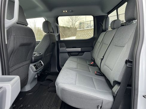 Used 2025 Ford F150 XLT w/ Equipment Group 302A MID image 5