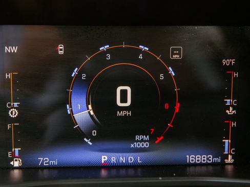 Used 2023 Chevrolet Colorado W/T RWD image 18
