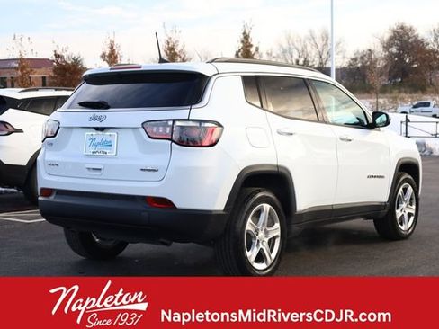 Used 2024 Jeep Compass Latitude image 5