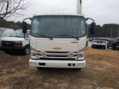 New 2026 Chevrolet Low Cab Forward RWD image 6