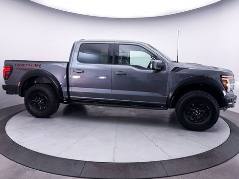 Used 2025 Ford F150 Raptor AWD/4WD image 45