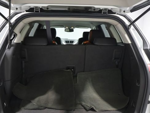 Used 2012 Chevrolet Traverse LT image 19
