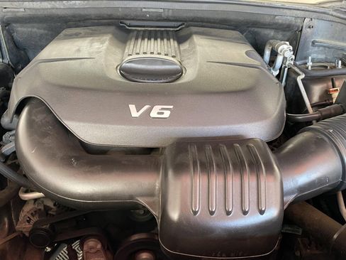Used 2015 Jeep Grand Cherokee Limited RWD image 22
