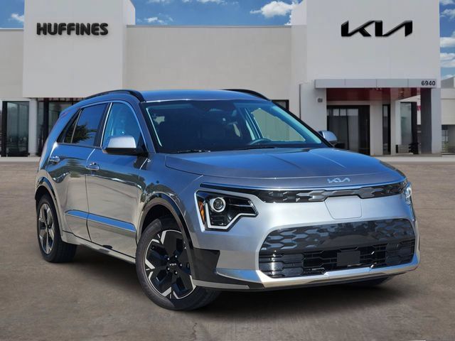 Certified 2024 Kia Niro Wind FWD image 1
