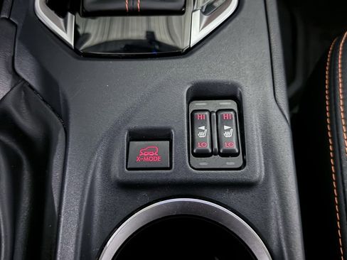 Used 2020 Subaru Crosstrek 2.0i Limited w/ Moonroof Package image 38