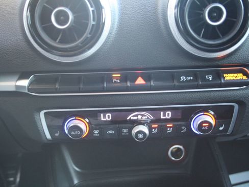 Used 2016 Audi A3 1.8T Premium image 24