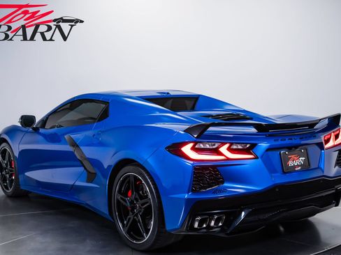Used 2022 Chevrolet Corvette Stingray Preferred Conv w/ Z51 Performance Package RWD image 11