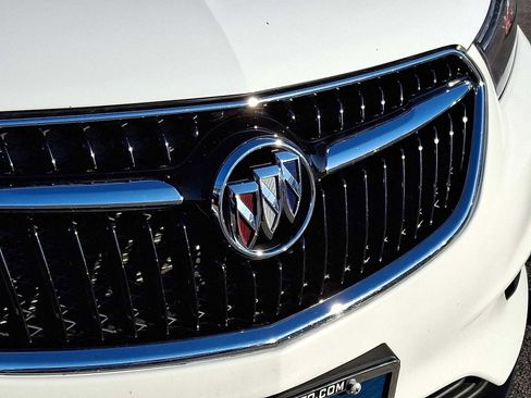 Used 2022 Buick Encore Preferred w/ Safety Package image 34