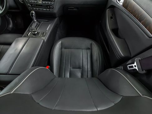Used 2017 Genesis G80 5.0 Ultimate RWD image 59