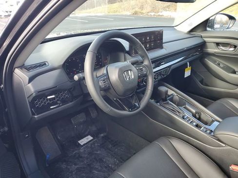 New 2025 Honda Accord EX-L image 18