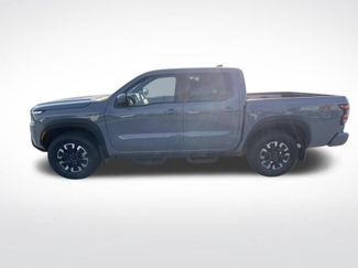 Used 2023 Nissan Frontier PRO-4X w/ Pro Convenience Package AWD/4WD video 2