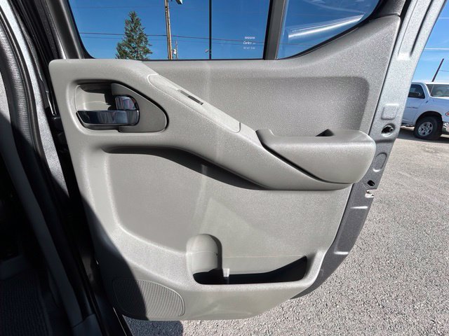Used 2021 Nissan Frontier SV w/ Midnight Edition Floor Mats AWD/4WD image 41