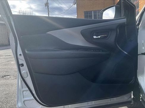 Used 2020 Nissan Murano S w/ Technology Package image 21