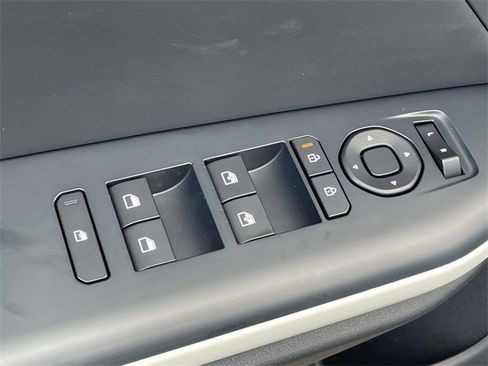 New 2025 Kia K4 GT-Line w/ GT-Line Premium Package image 23