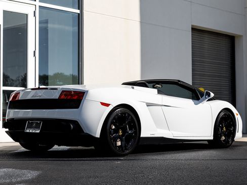 Used 2014 Lamborghini Gallardo LP 550-2 image 16