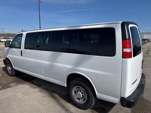 Used 2023 Chevrolet Express 3500 LS image 14