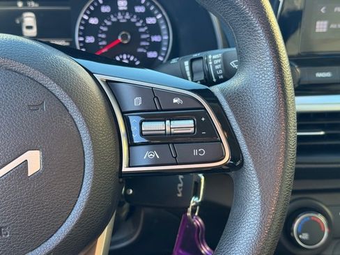 Certified 2024 Kia Forte LXS w/ LXS Technology Package image 24
