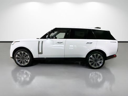 New 2026 Land Rover Range Rover Long Wheelbase SE AWD/4WD image 2