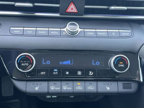 New 2026 Hyundai Elantra Limited FWD image 16