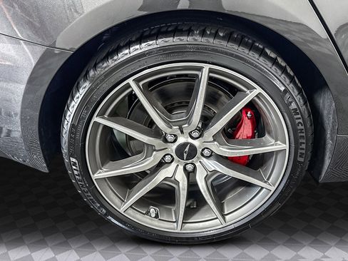 Used 2025 Genesis G70 2.5T image 32