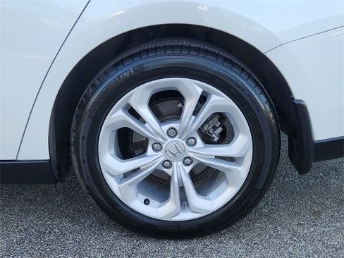 Used 2025 Honda Accord LX image 31