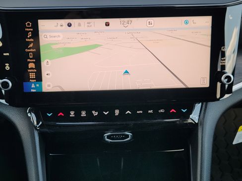 New 2026 Jeep Grand Cherokee Altitude RWD image 13