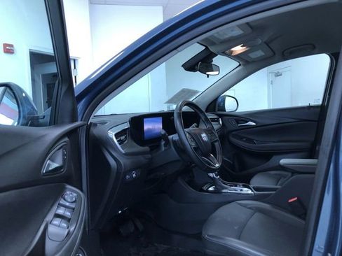 Used 2024 Buick Encore GX Preferred w/ Comfort Package image 11