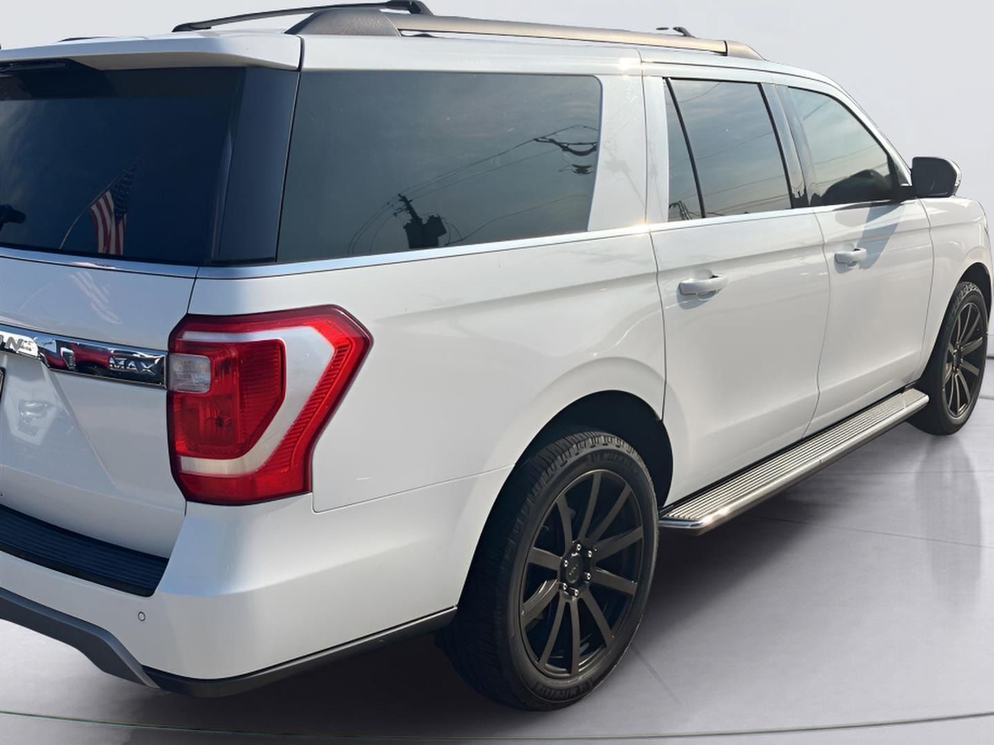 Used 2020 Ford Expedition Max XLT w/ Equipment Group 202A RWD image 5