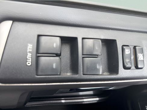 Used 2014 Toyota 4Runner SR5 RWD image 37