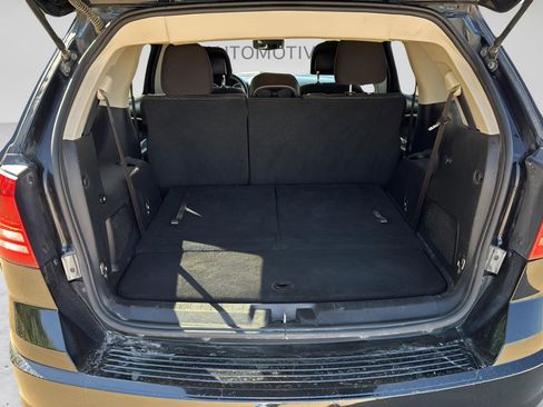 Used 2017 Dodge Journey SE w/ Flexible Seating Group FWD image 22