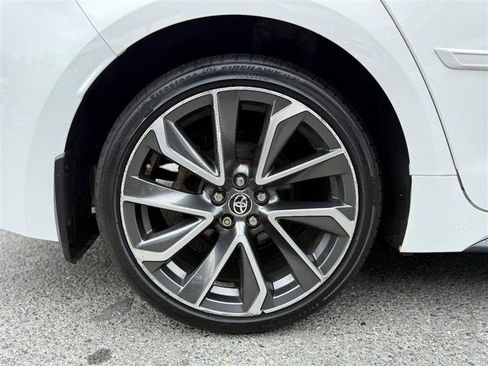 Used 2021 Toyota Corolla SE FWD image 12