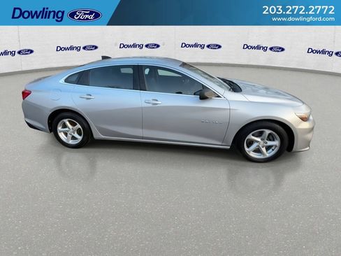 Used 2016 Chevrolet Malibu LS image 5