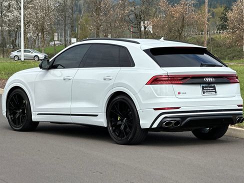 Used 2021 Audi SQ8 Premium Plus w/ SQ8 Black Optic Package AWD/4WD image 5