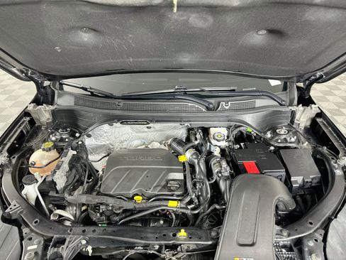 Used 2025 Chevrolet Trax ACTIV FWD image 31