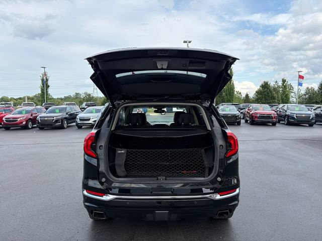Used 2018 GMC Terrain Denali w/ Advanced Safety Package AWD/4WD image 16