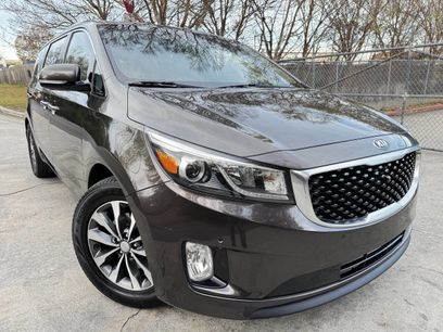 Used 2016 Kia Sedona SX