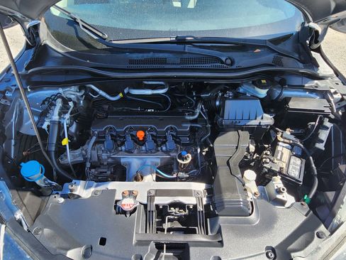 Used 2021 Honda HR-V LX image 18