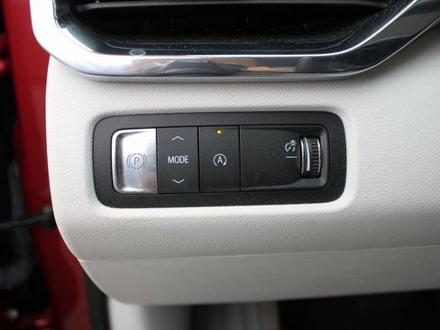 Used 2024 GMC Acadia Denali w/ Super Cruise Package image 15