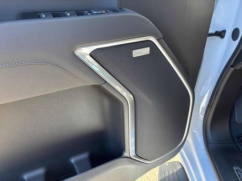 New 2026 Chevrolet Silverado 1500 LTZ w/ LTZ Premium Package image 18