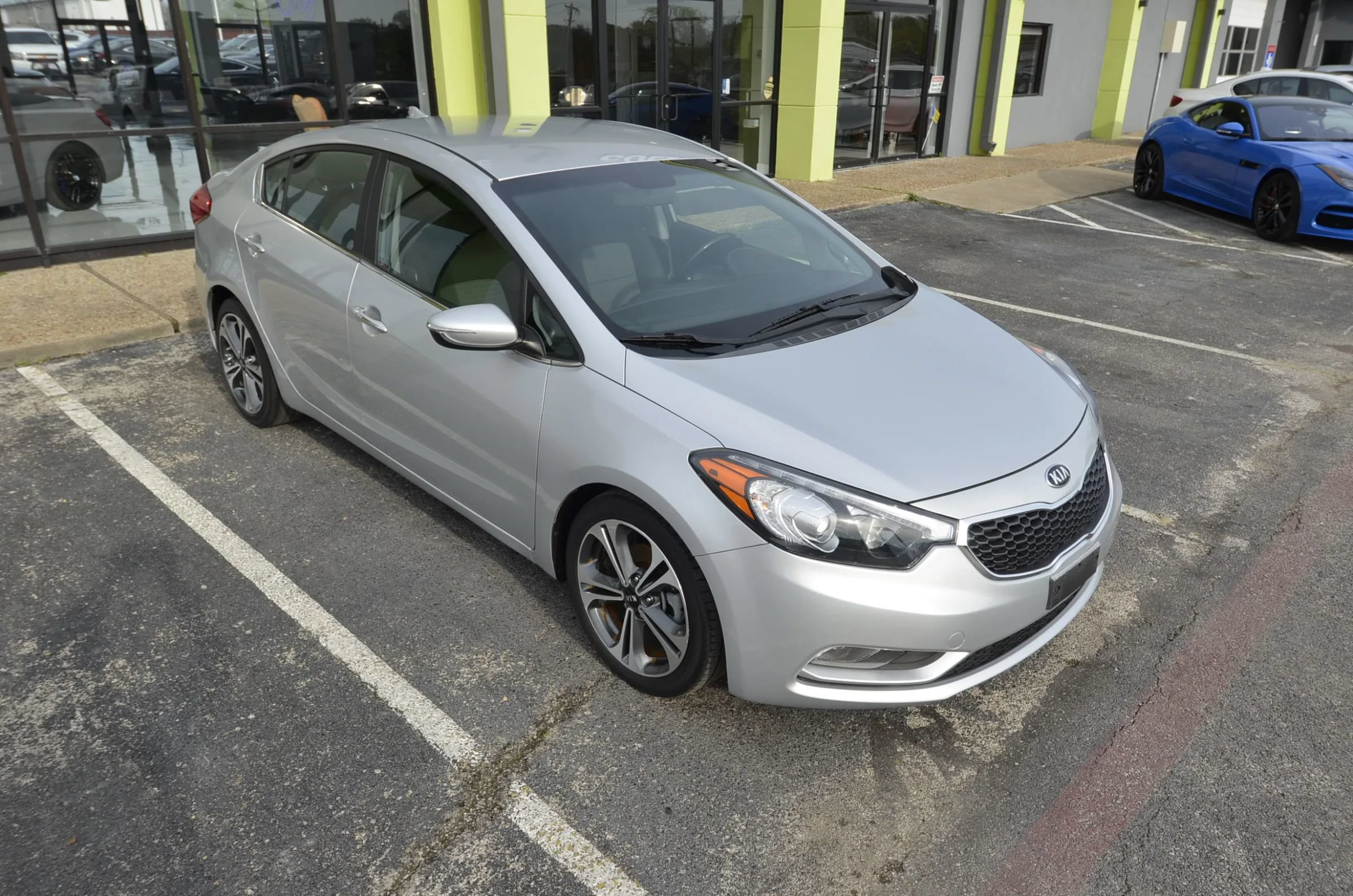 Used 2015 Kia Forte EX w/ UVO Package W/17" Alloys FWD image 5