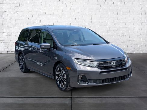 Used 2025 Honda Odyssey Elite image 1