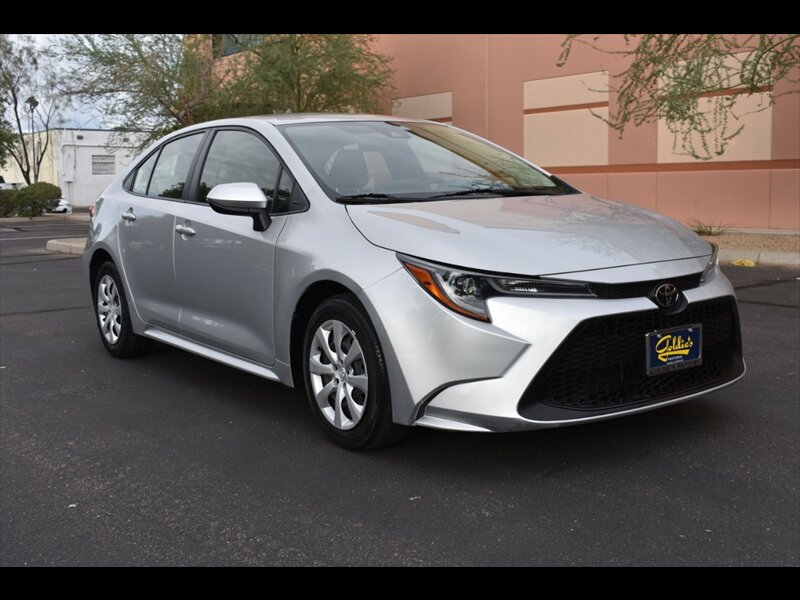 Used 2021 Toyota Corolla LE w/ Carpet Mat Package (TMS) FWD image 2