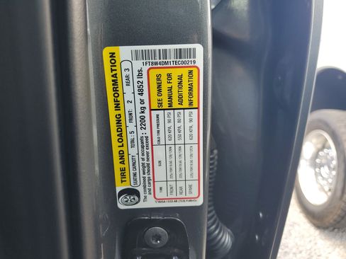 New 2026 Ford F450 Platinum w/ FX4 Off-Road Package image 23