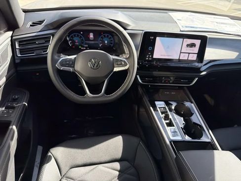 New 2026 Volkswagen Atlas Cross Sport SE FWD image 8