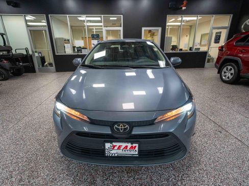 Used 2024 Toyota Corolla LE FWD image 6