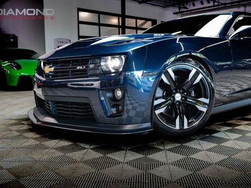 Used 2014 Chevrolet Camaro ZL1 RWD image 6