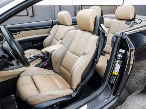 Used 2008 BMW M3 Convertible image 4